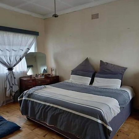 Hotel Oakfield Lounge Benoni Exterior foto